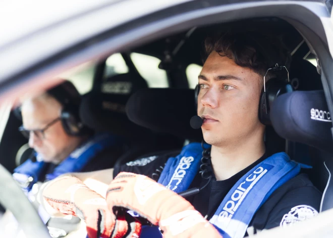 Seska ekipāža atgriežas WRC rallijā un sasniedz desmito rezultātu treniņbraucienos