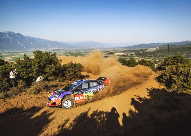 Grieķijas svelmē Mārtiņa Seska ekipāža izcīna astoto vietu WRC Akropoles rallija pirmajā ātrumposmā