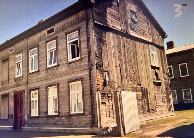 Месть спустя годы: в Лиепае мужчина поджег дом после конфликта с арендодателем