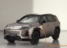 Toyota atklāj nozīmīgākā modeļa RAV4 jauno izlaidumu
