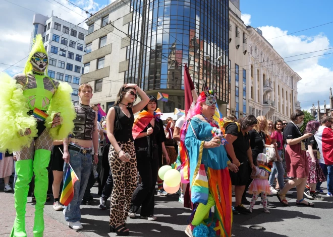 В Риге пройдет традиционное прайд-шествие: отмечают разнообразие и единство