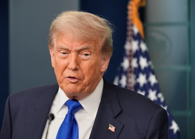 Tramps atkal bombardēs Irānu, ja tā turpinās urāna bagātināšanu