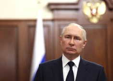 Sanktpēterburgā notikusi Putina tēva medaļu izstāde; tās iespējamam organizatoram savulaik bijusi uzturēšanās atļauja Latvijā