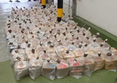 Lielbritānija aizturējusi kokaīna kravu 100 miljonu eiro vērtībā