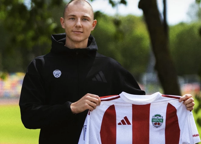 "Liepājas" futbola komandai pievienojas aizsargs Iļja Korotkovs