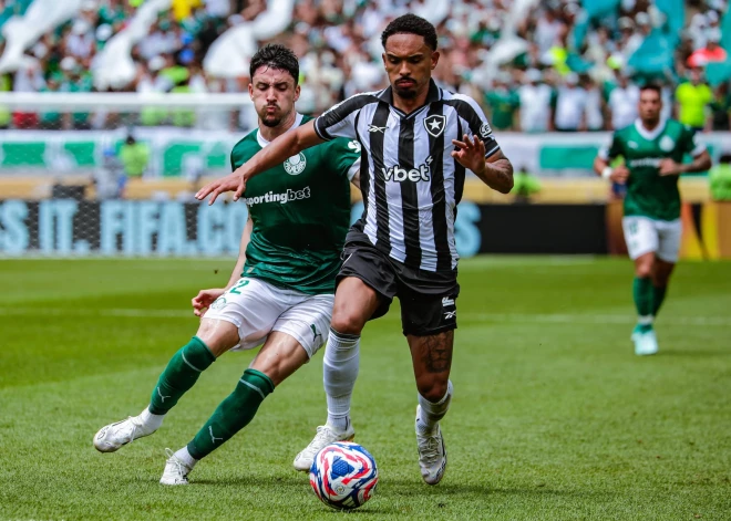 "Palmeiras" futbolisti kā pirmie iekļūst FIFA Klubu pasaules kausa ceturtdaļfinālā