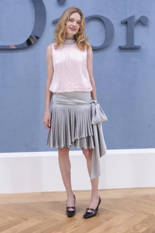 Наталья Водянова появилась на показе Dior Homme мужской коллекции сезона весна–лето 2026.