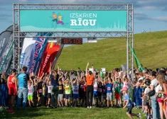 FOTO: “Izskrien Rīgu” 2. posmā Dreiliņu kalnā titulētu sportistu uzvaras un skaisti skati 