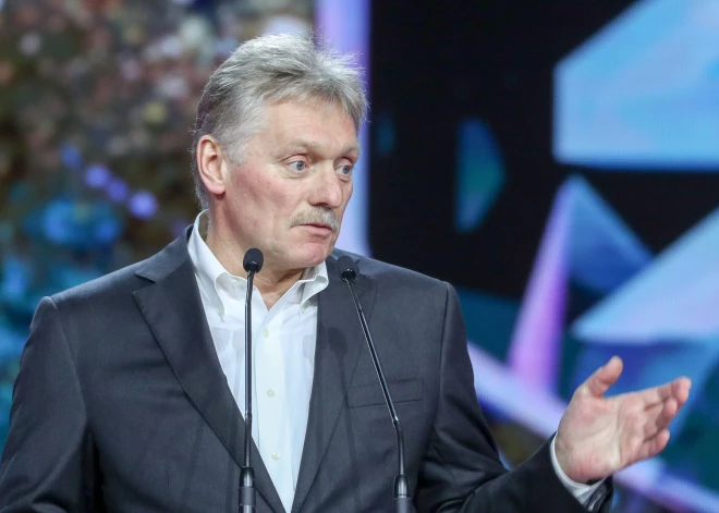 "Pasaule nonāks ellē!" Kremlis brīdina par globālu haosu saistībā ar aicinājumiem gāzt Irānas režīmu