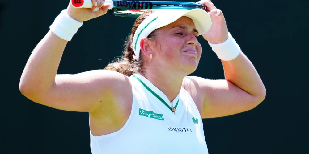 Aļonai Ostapenko negaidīta neveiksmi jau pirmajā Vimbldonas mačā.