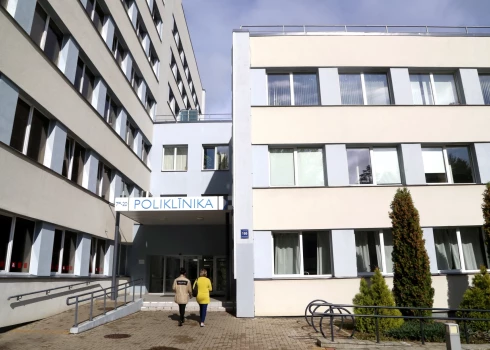 Vidzemes slimnīcas poliklīnikas ēka.