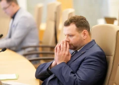 Министр благосостояния признал, что пенсионную систему в Латвии надо пересматривать. Кого затронут изменения?