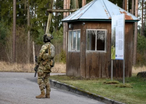 По данным МВД, восемь литовских полицейских уже приступили к службе в Латвии. 