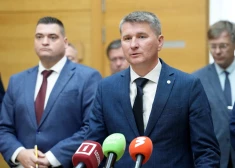 Par Rīgas mēra Viestura Kleinberga vietniekiem ievēlēts Ķirsis, Sprindžuks un Ratnieks