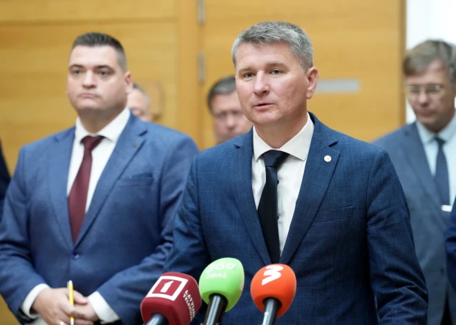 Par Rīgas mēra Viestura Kleinberga vietniekiem ievēlēts Ķirsis, Sprindžuks un Ratnieks