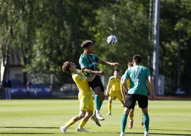 "Auda" Latvijas futbola virslīgas mačā izcīna uzvaru pār "Super Nova" vienību