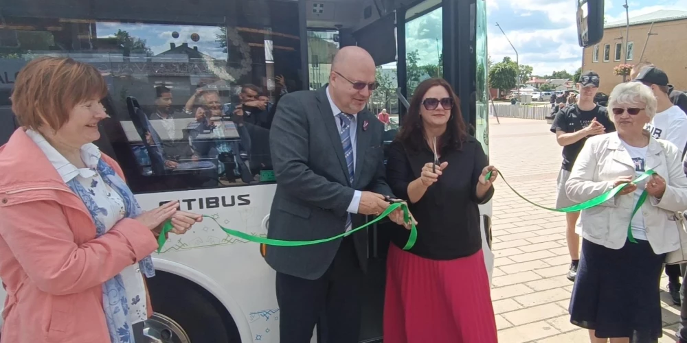 Jaunie reisi darbosies 12 mēnešus.