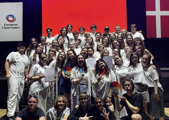 Rīgas Doma kora skolas gospeļkoris triumfē 6. Eiropas koru olimpiādē