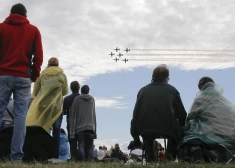 Drošības apsvērumu dēļ atcelts Baltijas lielākais aviošovs.