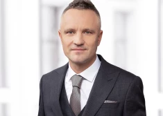 Dzimšanas dienu svin zvērināts advokāts Edgars Pastars - sveicam viņu un pārējos gaviļniekus!