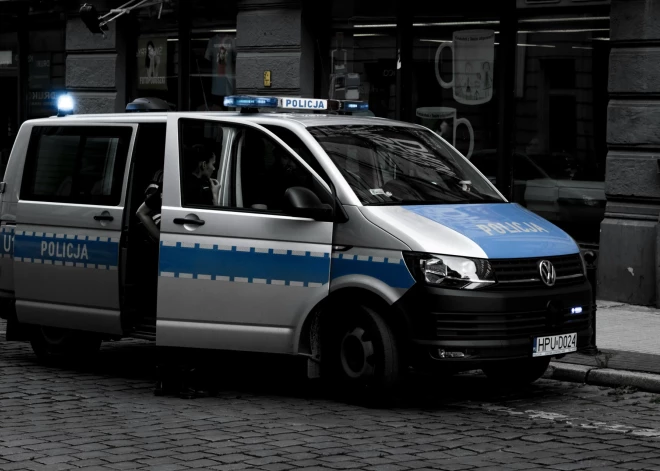 Polijas policija likvidējusi "nežēlīgu nolaupītāju bandu", kas darbojusies arī Latvijā