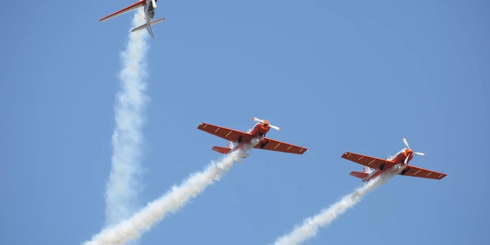 Aviošova organizatori pasākuma drošības plāna projektu saskaņošanai dienestiem iesniedza stipri pēc noteiktā termiņa, turklāt tas bija nepilnīgs, norāda atbildīgie dienesti.