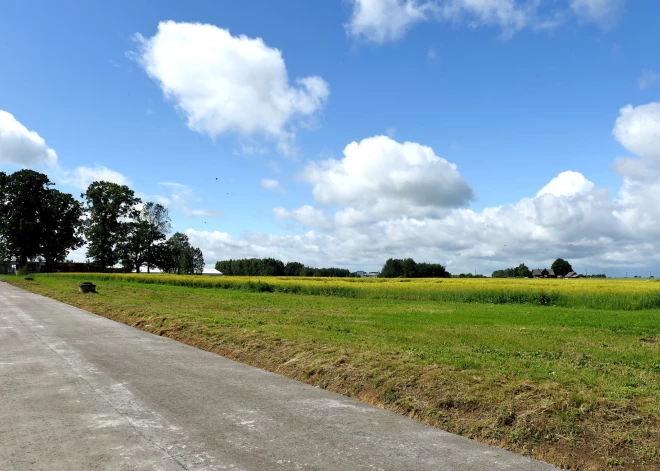 В Риге во второй половине дня потеплеет до +32 градусов, но потом усилится ветер