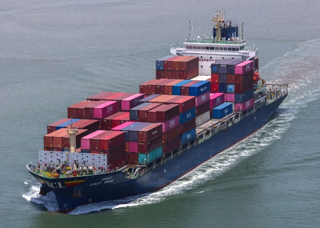 ASV un Vjetnama noslēgušas vienošanos par ievedmuitas tarifiem, taču analītiķi brīdina par sekām