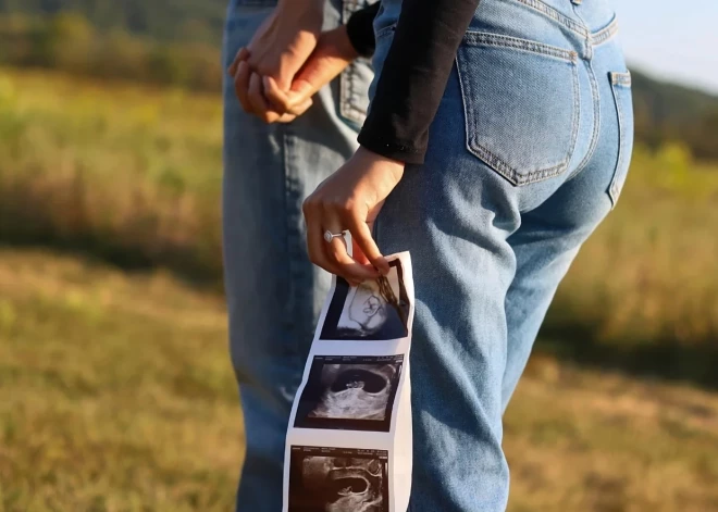 Пара, которая 18 лет пыталась завести ребенка, сделала это благодаря искусственному интеллекту