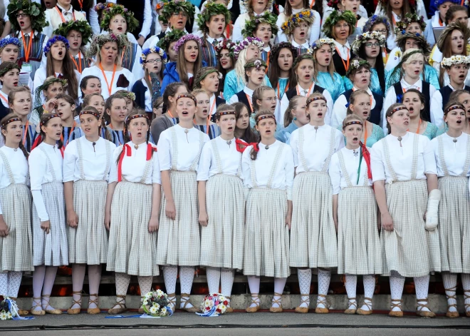 Rīgā notiks XIII Skolu jaunatnes dziesmu un deju svētku Koru konkursa fināls