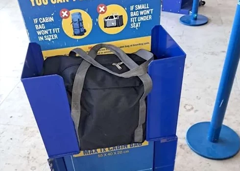 Lidsabiedrība "Ryanair" palielinās atļautās bezmaksas bagāžas izmērus par 20 procentiem.