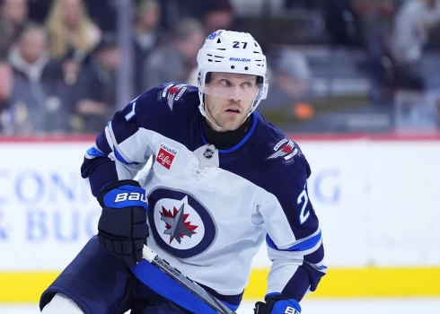 Nikolajs Ēlerss līdz šim visu NHL karjeru bija pavadījis Vinipegā.