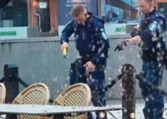 Somijas tirdzniecības centrā sadurti vairāki cilvēki