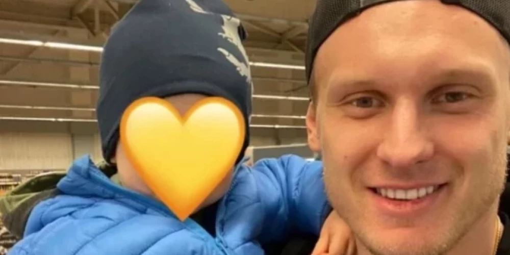 Jānis Timma (1992-2024) ar dēlu Kristianu.