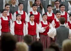 FOTO: šodien Skolu jaunatnes dziesmu un deju svētku Koru konkursa finālā sacenšas 76 kori