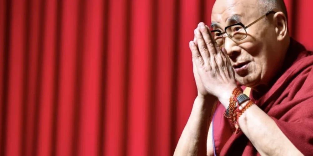 Dalailama šonedēļ paziņo, ka pēc viņa nāves būs vēl viens Dalailama.