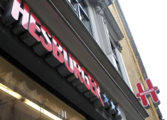 "Hesburger" vairs nepiedāvās bērnu komplektus