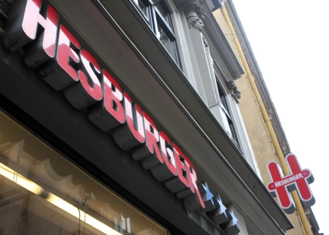 "Hesburger" vairs nepiedāvās komplektus bērniem