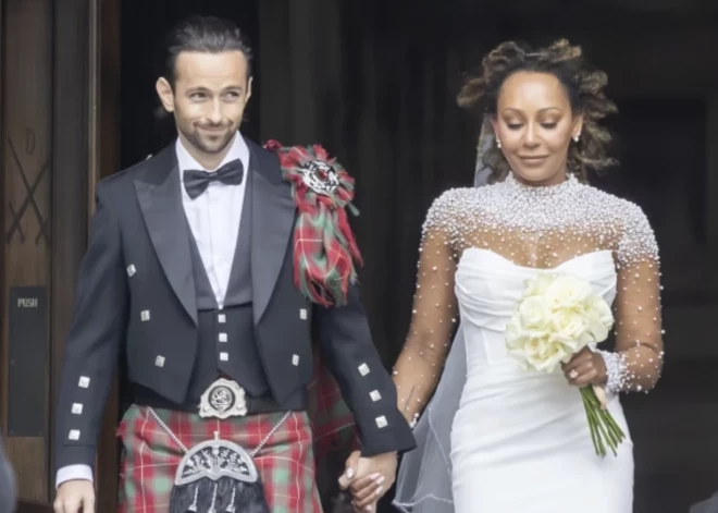 Apprecējusies bijusī "Spice Girls" dalībniece; līgavainis jaunāks par 13 gadiem