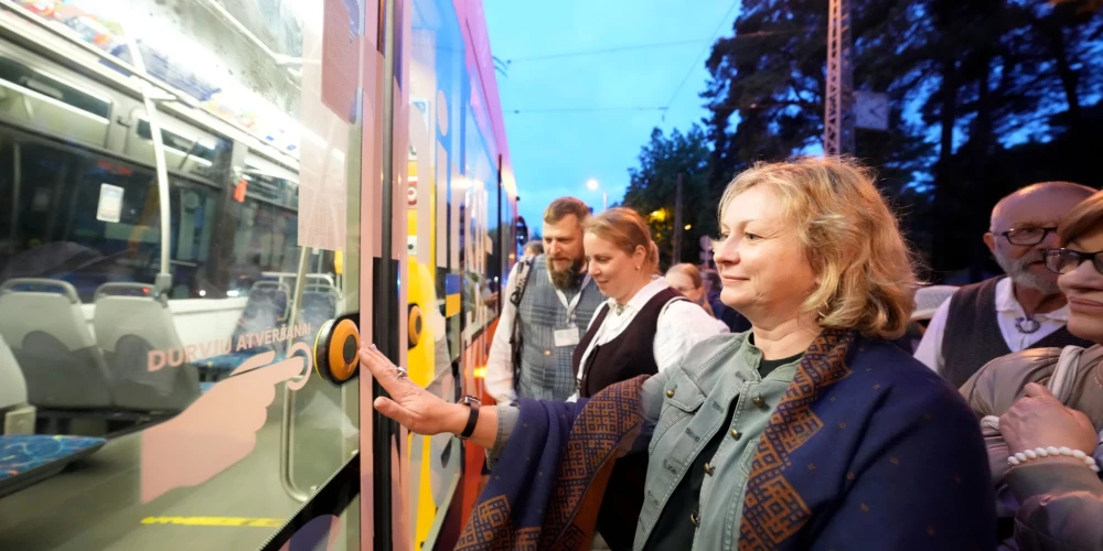 XIII Latvijas Skolu jaunatnes dziesmu un deju svētku laikā tiks organizēti papildu sabiedriskā transporta reisi.