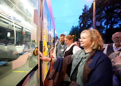 XIII Latvijas Skolu jaunatnes dziesmu un deju svētku laikā tiks organizēti papildu sabiedriskā transporta reisi.