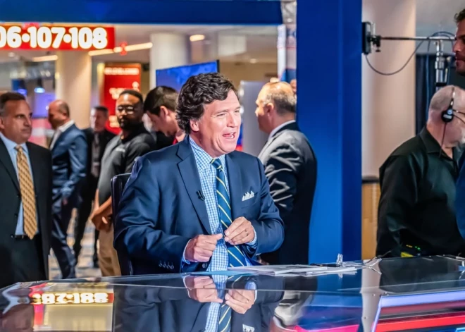 Взявший интервью у Путина Такер Карлсон объявил о том, что побеседовал с президентом Ирана