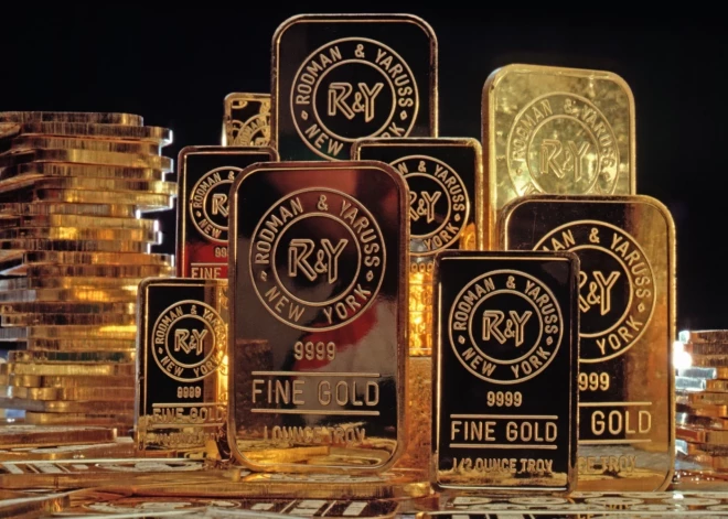 Латвийцы скупают золото - в чем причина новой "золотой лихорадки"?