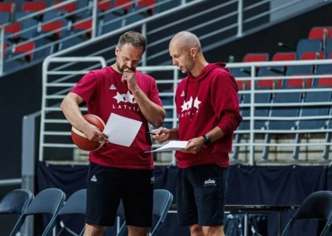 NBA kluba "Suns" jauniecelto treneri Otu Latvijas vīriešu basketbola izlases korpusā cits speciālists nenomainīs