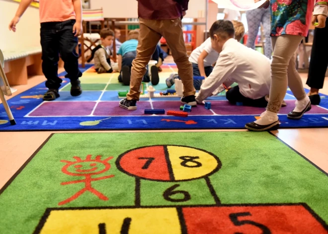 Сэкономить не получится, а проблемы будут: почему детям в Латвии не стоит идти в школу в 6 лет