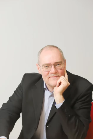 Latvijas apdrošinātāju asociācijas prezidents Jānis Abāšins: “Apdrošināt var gandrīz visu, pat cirka roni pret iesnām. Ārzemēs redzami visādi brīnumi.”