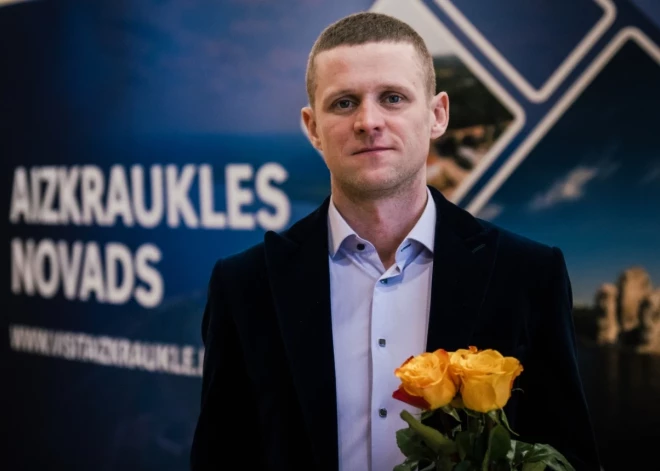 Kokneses sporta centra vadītājs Dāvis Kalniņš noliek Aizkraukles novada deputāta mandātu