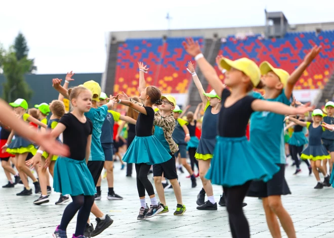 Aizvadīta pirmā mēģinājumu diena Daugavas stadionā