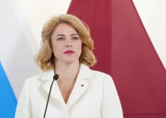 Premjere uzsver nepieciešamību diskutēt par valsts uzņēmumu kotēšanu biržā