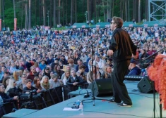 “Rīgas Modes” laiž klajā vasarīgu dziesmu “Dienas” 